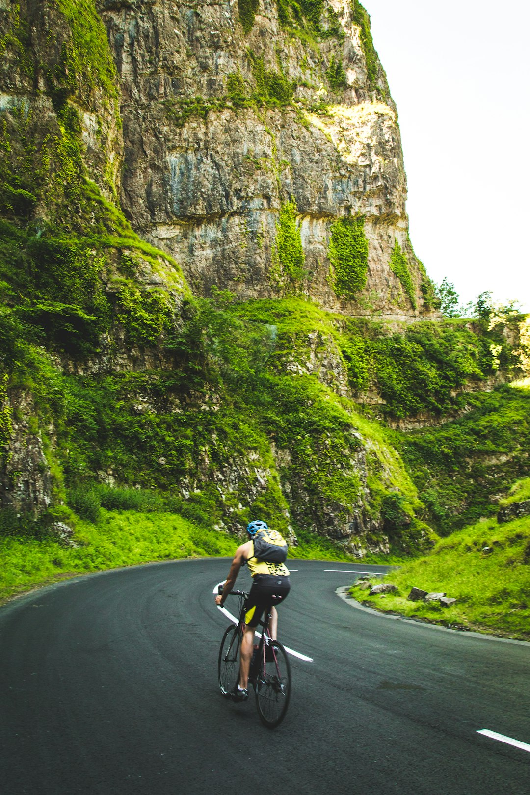 Best Cycling Routes in the Peak District